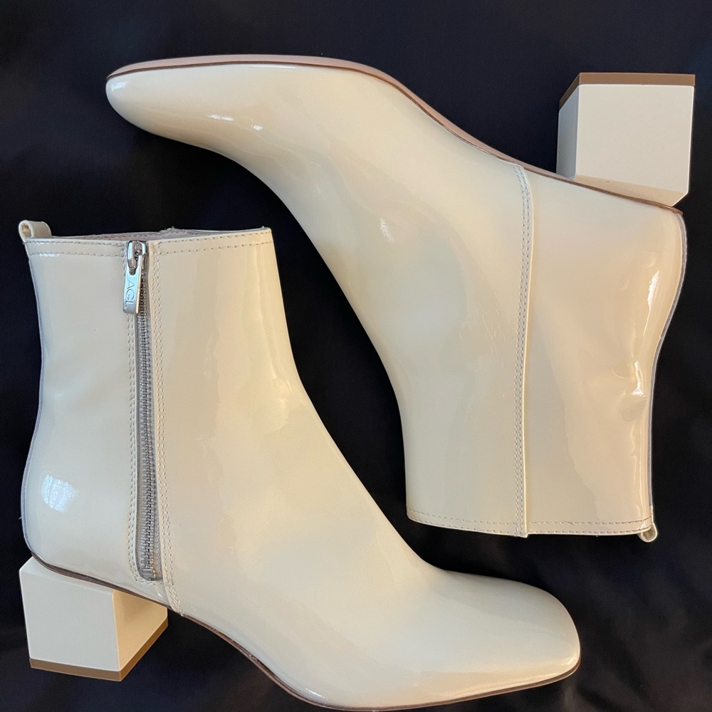Ladies AGL Angie Bootie